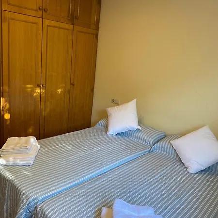 Holiday home Adosado Independiente En Vigo - Canido